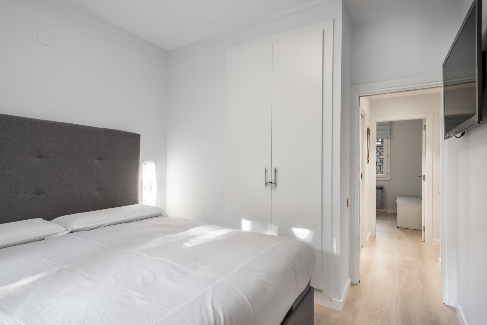 Lebre By Totiaran Apartment Naut Aran Bagian luar foto